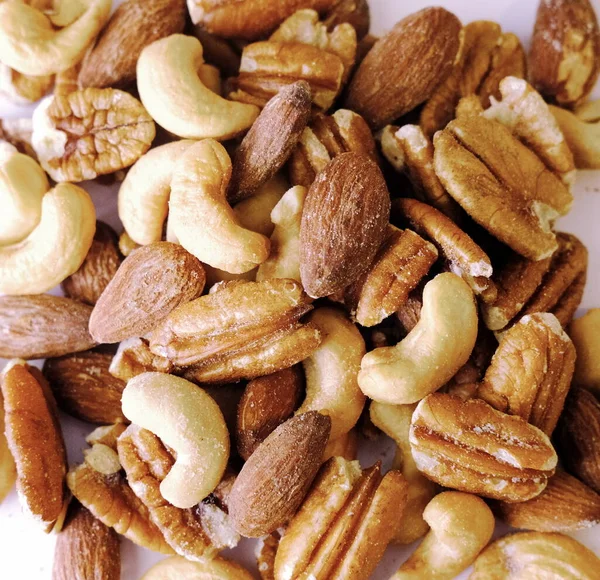 Cashewnötter Pecaner och mandlar — Stockfoto