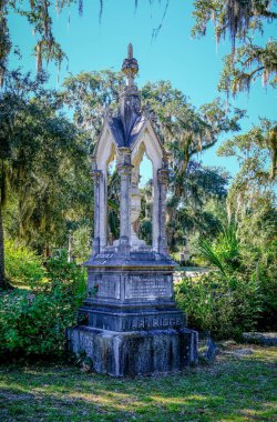 Bonaventure 'da çok eski bir mezarcı.