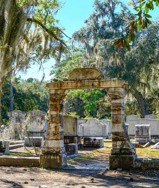 Jüdisches Tor zum Friedhof Bonaventure — Stockfoto