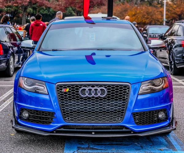 Blauwe Audi Coupe — Stockfoto