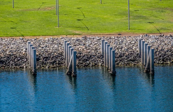 Cement Pilings Harbor Seawall — Stock fotografie