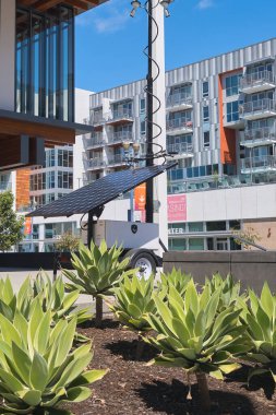 Long BeACH, CALIFORNIA - 21 Nisan 2022: Long Beach Queen Mary de dahil olmak üzere liman manzaralarıyla ünlüdür. 2028 Yaz Olimpiyatları boyunca Long Beach 'te birden fazla spor düzenlenecek..