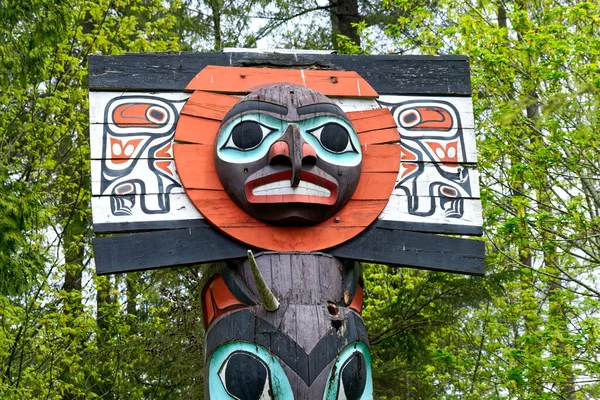 Vancouver Columbia British Maio 2022 Totem Pólos São Monumentos Criados — Fotografia de Stock