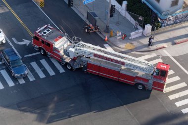 Long BeACH, CALIFORNIA - 21 Nisan 2022: Long Beach Queen Mary de dahil olmak üzere liman manzaralarıyla ünlüdür. 2028 Yaz Olimpiyatları boyunca Long Beach 'te birden fazla spor düzenlenecek..