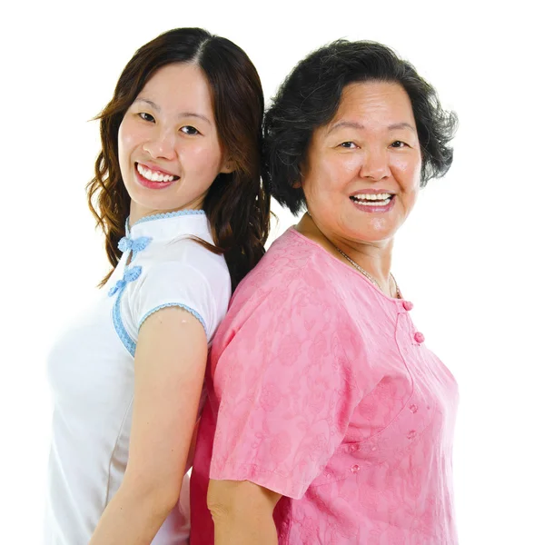 Portrait of two Asian women — Stock Photo, Image