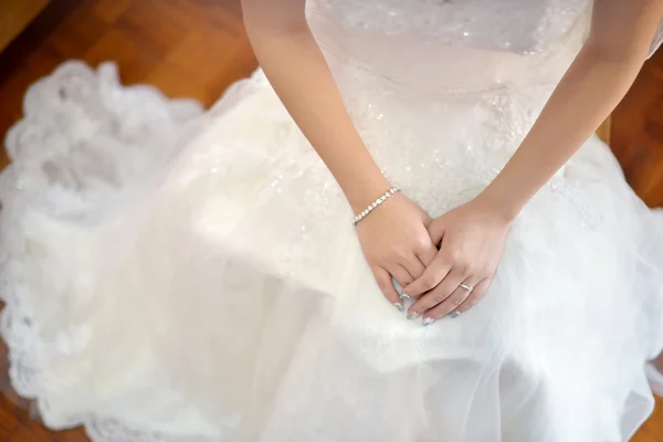 Asian bride — Stock Photo, Image