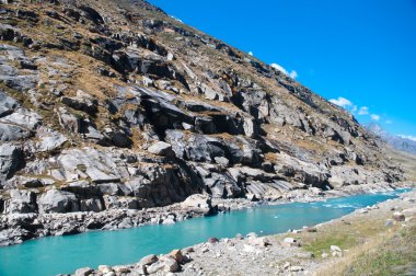 açıkça temiz akışı