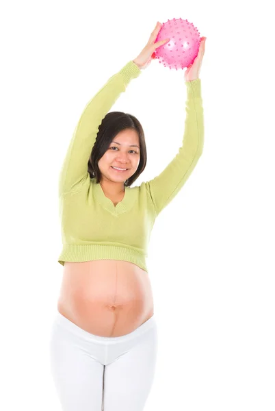 Asian pregnant woman exercising with yoga ball — Stock Photo, Image