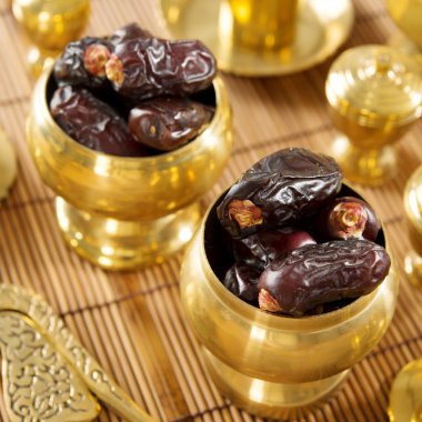 kurutulmuş hurma meyve veya kurma