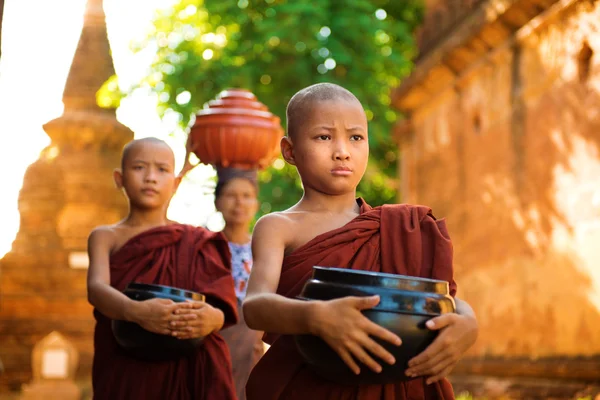 Buddyjskich mnichów myanmar — Zdjęcie stockowe