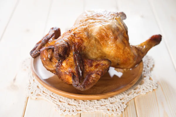 Whole roast chicken — Stock Photo, Image