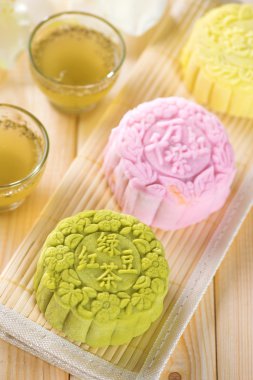 karlı deri mooncakes
