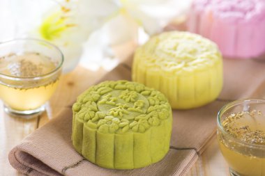 renkli kar deri mooncakes