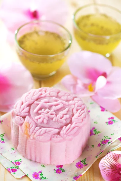 Pink noble delight mooncake — Stock Photo, Image