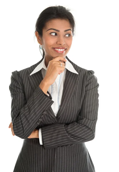 Mujer de negocios afroamericana pensando —  Fotos de Stock