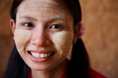 Myanmar kız portre