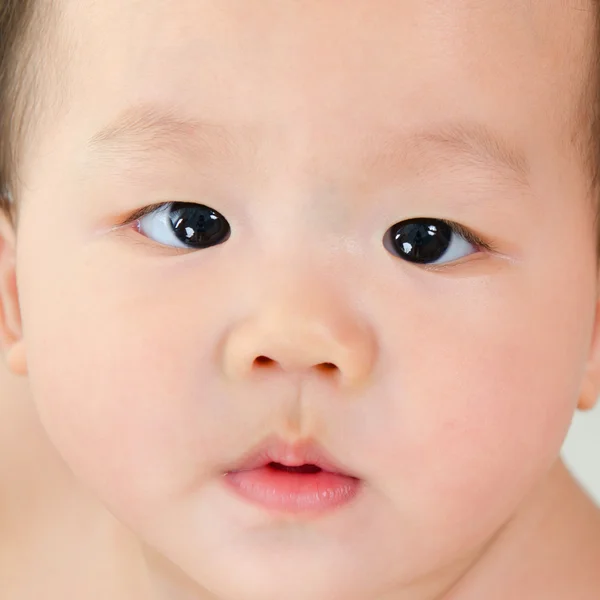 Asiático bebê menino close up rosto — Fotografia de Stock