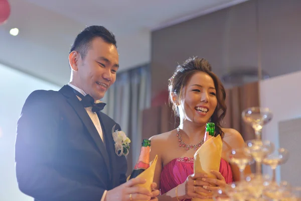 Boda recepción champán tostadas — Foto de Stock