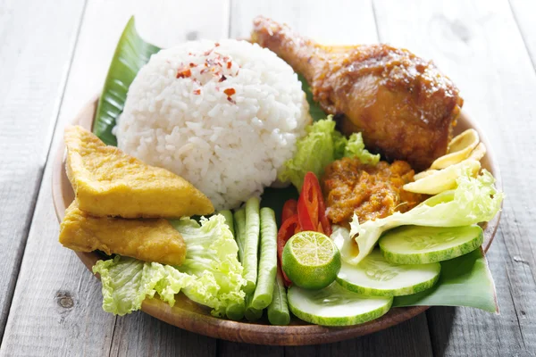 Popolare indonesiano cibo locale — Foto Stock