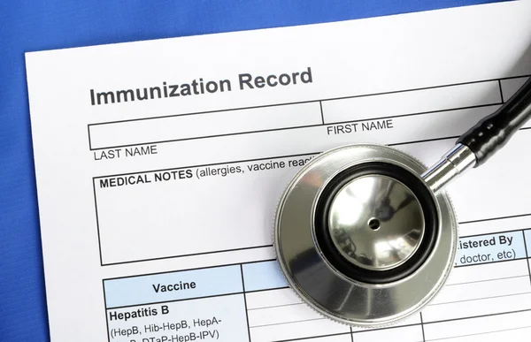 Imunização Conceito de registro de vacinação e prevenção de doenças — Fotografia de Stock