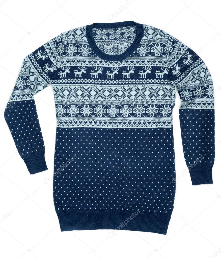 Sweater with a pattern of deer