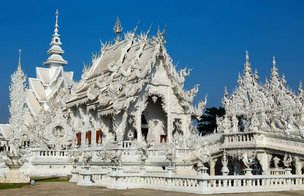 Wat Rongkun - il tempio bianco di Chiangrai, Thailandia — Foto Stock