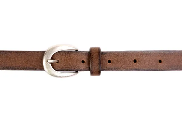 Cinturón de cuero delgado aislado en blanco — Foto de Stock