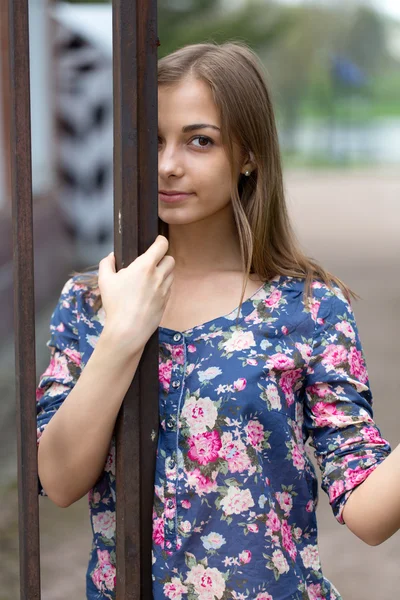 Retrato de uma morena — Fotografia de Stock