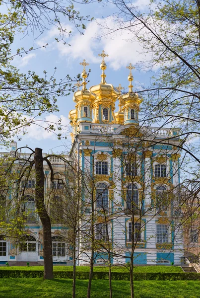 Cúpula de la iglesia ortodoxa rusa del Palacio de Catalina — Foto de Stock