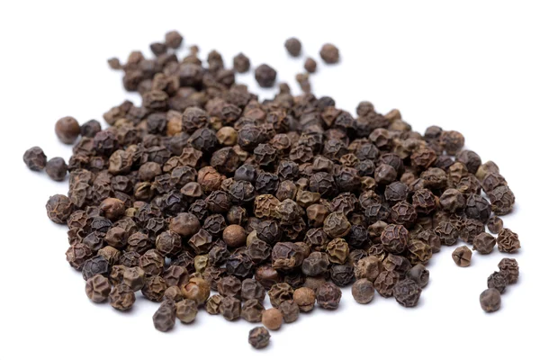 Black Peppercorns isolated — Stock Photo, Image