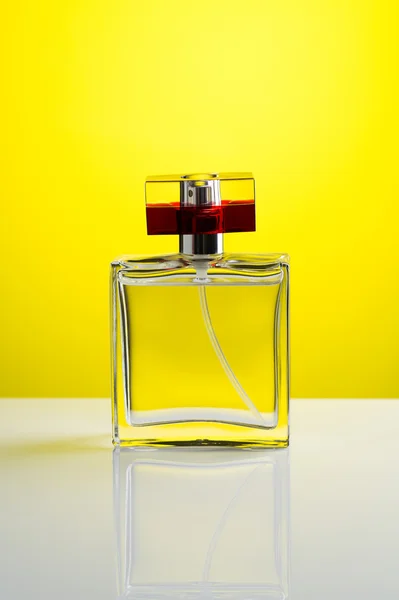 Square perfume bottle — Stock fotografie