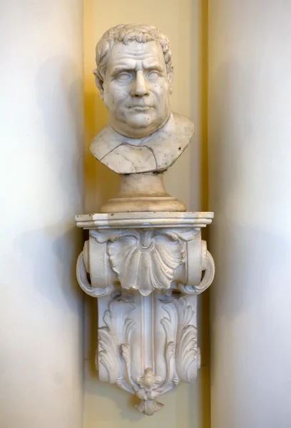 Male bust in marble — Stock Photo, Image