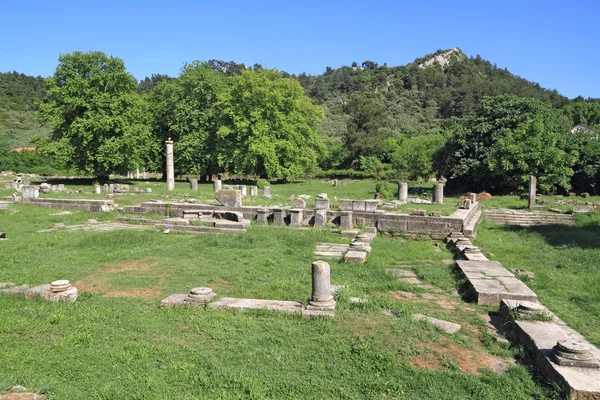 Antik Yunan tapınağının kalıntıları