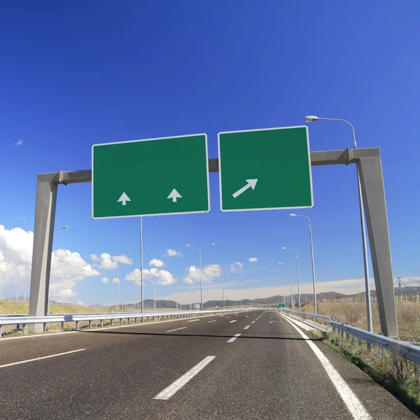 Blank road sign on highway — Stock Photo, Image