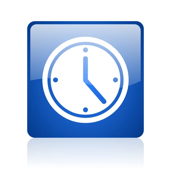时钟在白色背景上的蓝色方形光泽 web 图标 — 图库照片