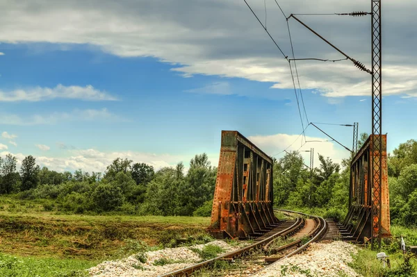 Puente ferroviario en el país —  Fotos de Stock