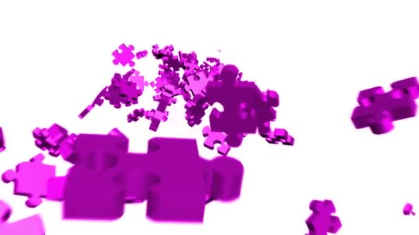 Pièces de puzzle violet assemblant dans la tête 