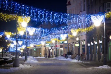 Şehir süslenmiş Noel aydınlatma, rzeszow, Polonya