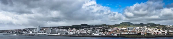 Vacker utsikt över ponta delgada, acores, portugal — Stockfoto