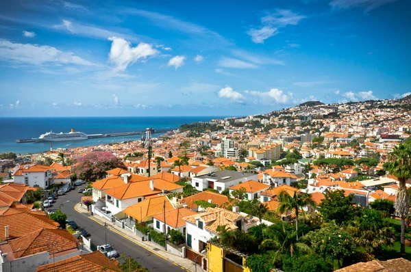 Bella vista su Funchal, Isola di Madeira, Portogallo — Foto Stock