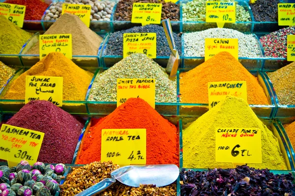 Pack of variety spices on Istanbul market, Turkey — Stock Photo, Image