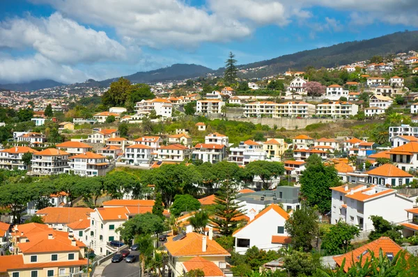 Hermosa vista de Funchal, Isla de Madeira, Portugal — Foto de Stock