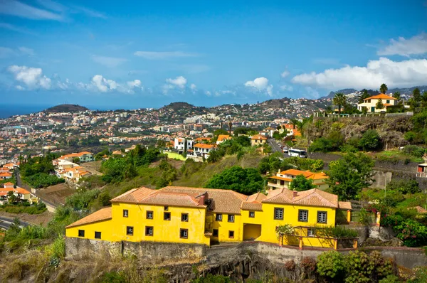 Gyönyörű kilátás nyílik Funchal, Madeira-sziget, Portugália — Stock Fotó