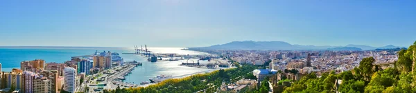 Piękny widok na panoramę miasta malaga, Hiszpania — Zdjęcie stockowe