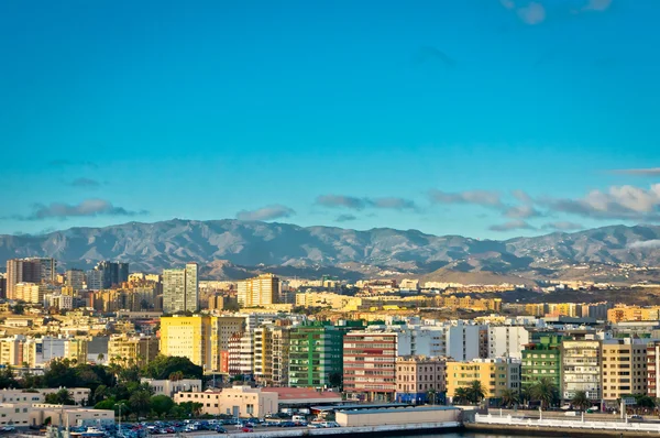 Озил вид на город Лас-Пальмас, Гран-Канария, Испания — стоковое фото
