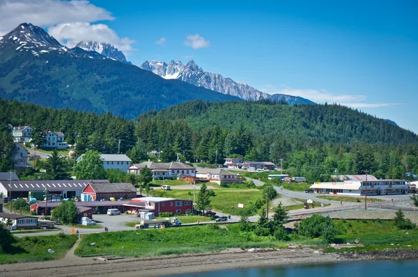 Belle vue sur la ville de Haines près de Glacier Bay, Alaska, États-Unis — Photo