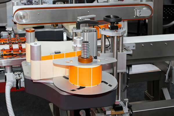 Labeling machine