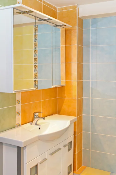 Cuarto de baño naranja — Foto de Stock