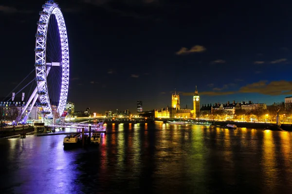 London eye fialové — Stock fotografie