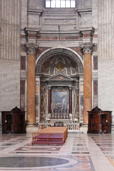 Altare in Cattedrale — Foto Stock
